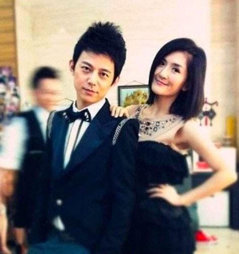 何炅爆料谢娜婚礼视频,甜蜜瞬间引网友热议 第1张 何炅爆料谢娜婚礼视频,甜蜜瞬间引网友热议 第1张